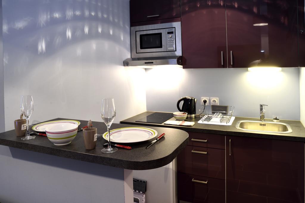 Happy Studio Gare Centre Apartman Grenoble Szoba fotó
